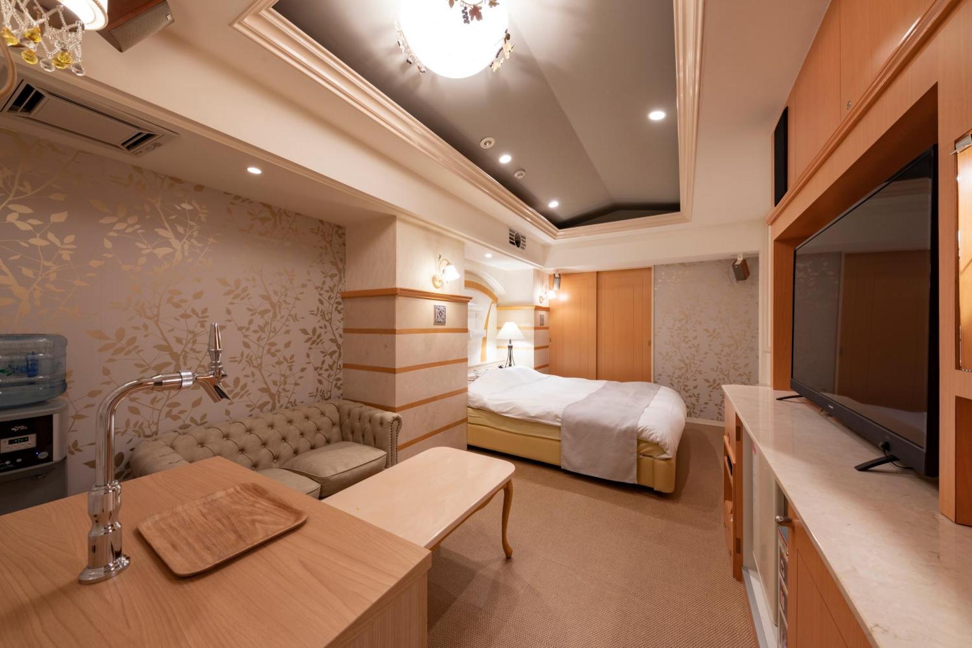 Hotel Luna Sendai -Adult Only Exterior photo